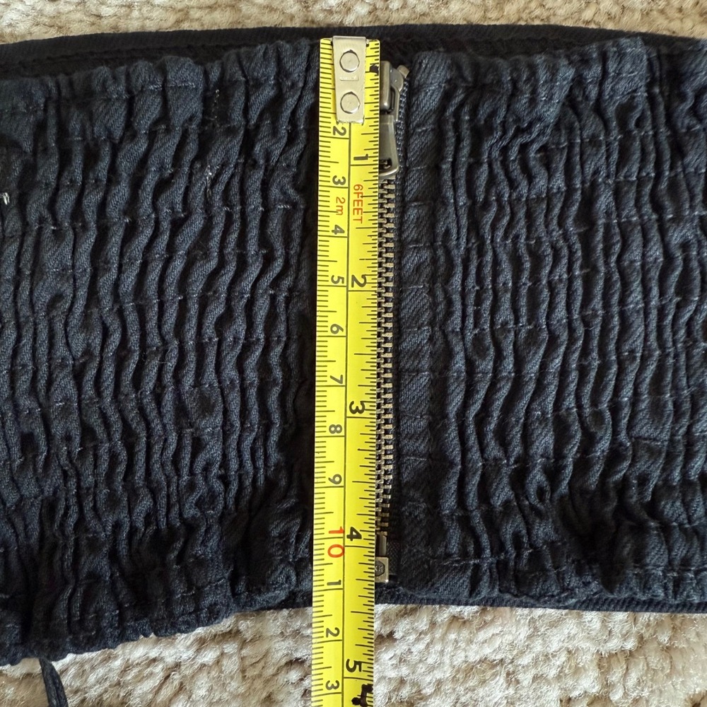 WeWoreWhat Smocked Black Bandeau Top Zip Hook Eye Back Closure‎ Sz XS NWT - Picture 8 of 9
